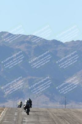 media/Dec-07-2025-CVMA (Sun) [[3e7d2de5dc]]/Race 6-The Shootout/